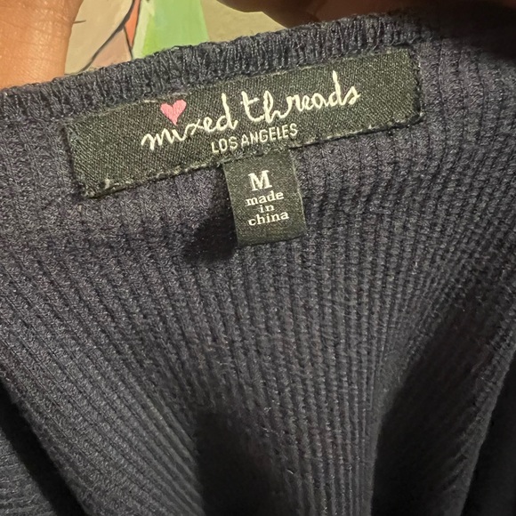 Mixed Threads Los Angeles Y2K long sleeve crop top - Picture 4 of 5